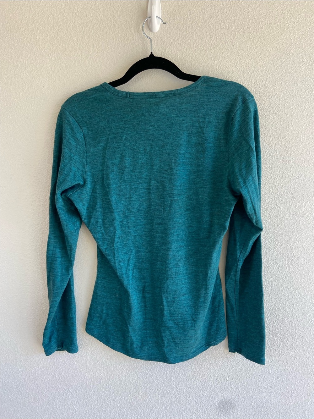 Segments 100% merino wool long sleeve top women’s small teal blue base layer - Picture 2 of 5
